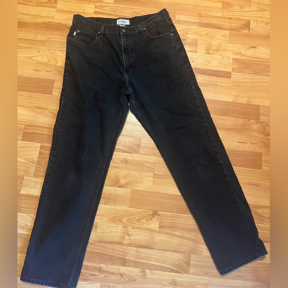 LL BEANjeans size 35x32 used but in good condition